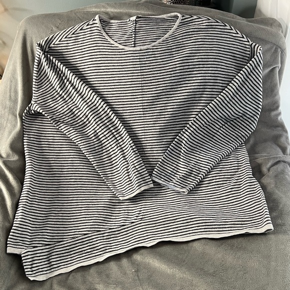 J. Jill Sweaters - J.Jill lightweight cashmere and cotton sweater